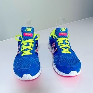 New Balance Running 750 V1 sneakers,Size 6